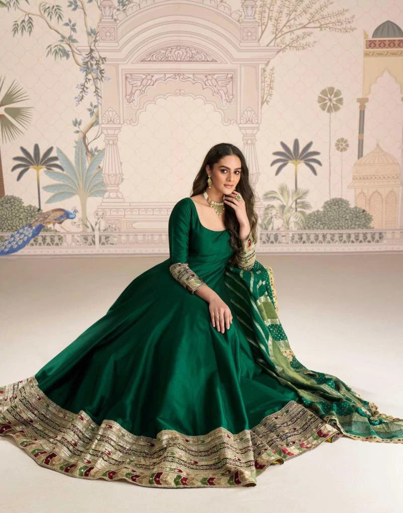 Vanya Emerald Gown
